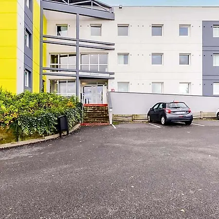Nancy Hotel 2*